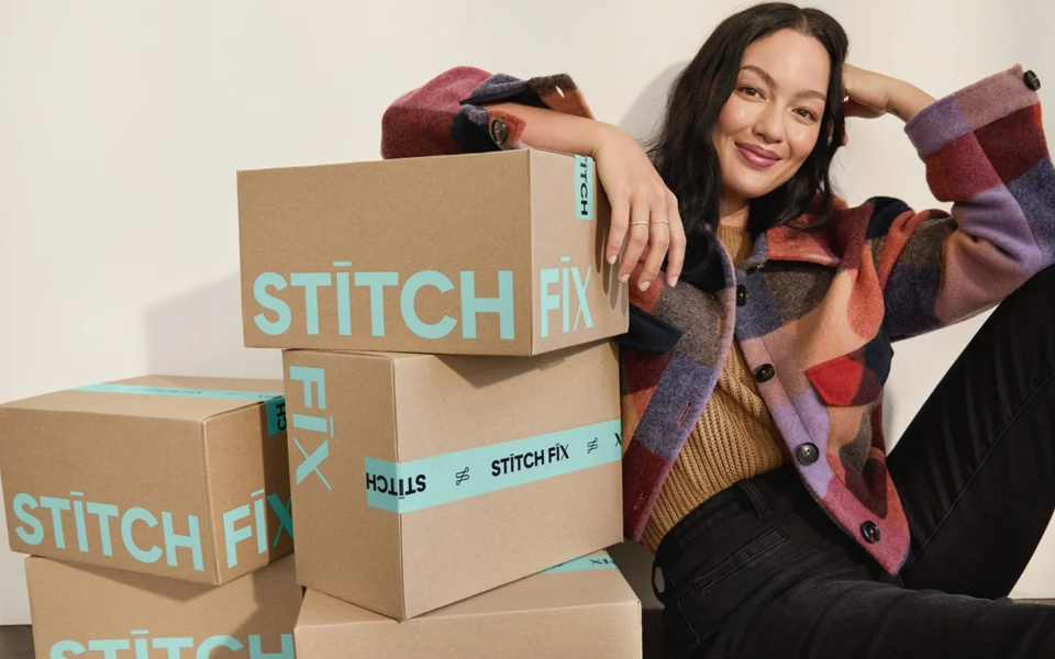 Stitch Fix：AI与真人造型师双管齐下，客户留存率创新高但增长仍待破局