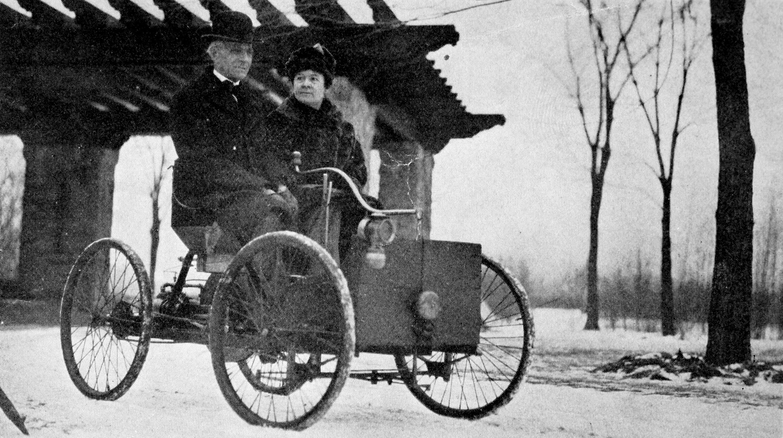 Mr_and_Mrs_Henry_Ford_in_his_first_car Mr_and_Mrs_Henry_Ford_in_his_first_car